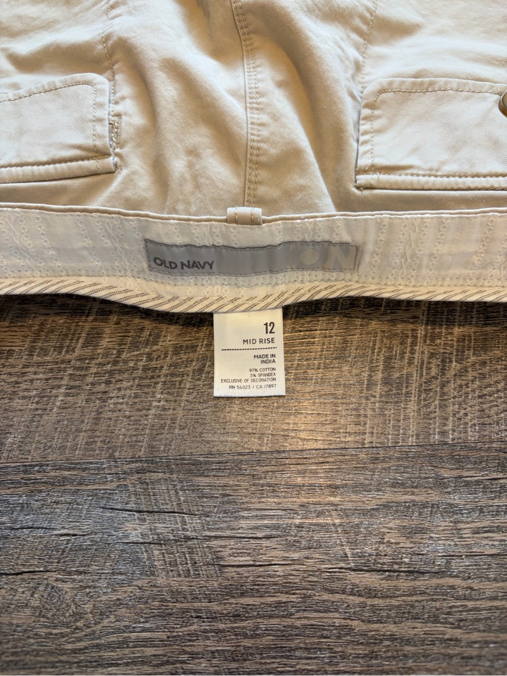 Old Navy Chino Shorts Bundle - Picture 6 of 6